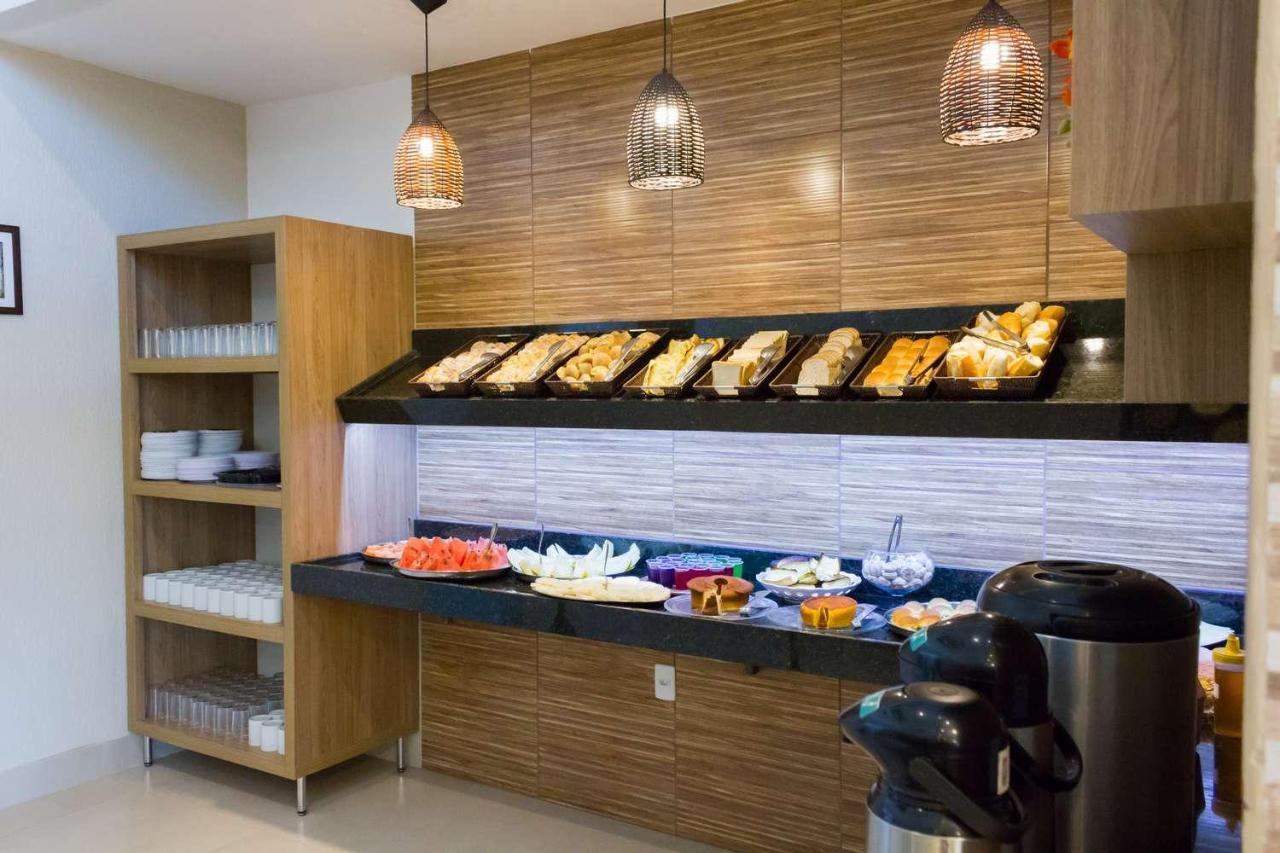 טרינדאדה Hotel Oliveiras מראה חיצוני תמונה